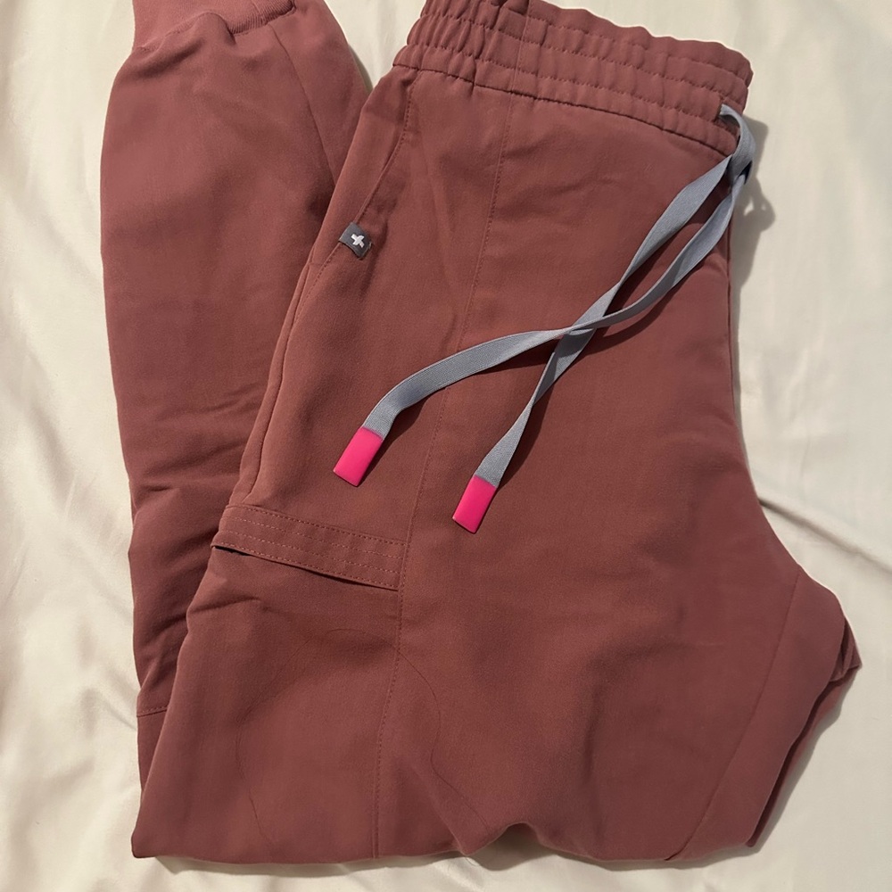 Figs Jogger Mauve Scrub Pants